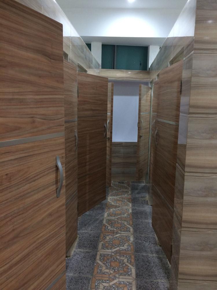 Oyo 1825 Marcopolo Homestay Pekanbaru Zewnętrze zdjęcie
