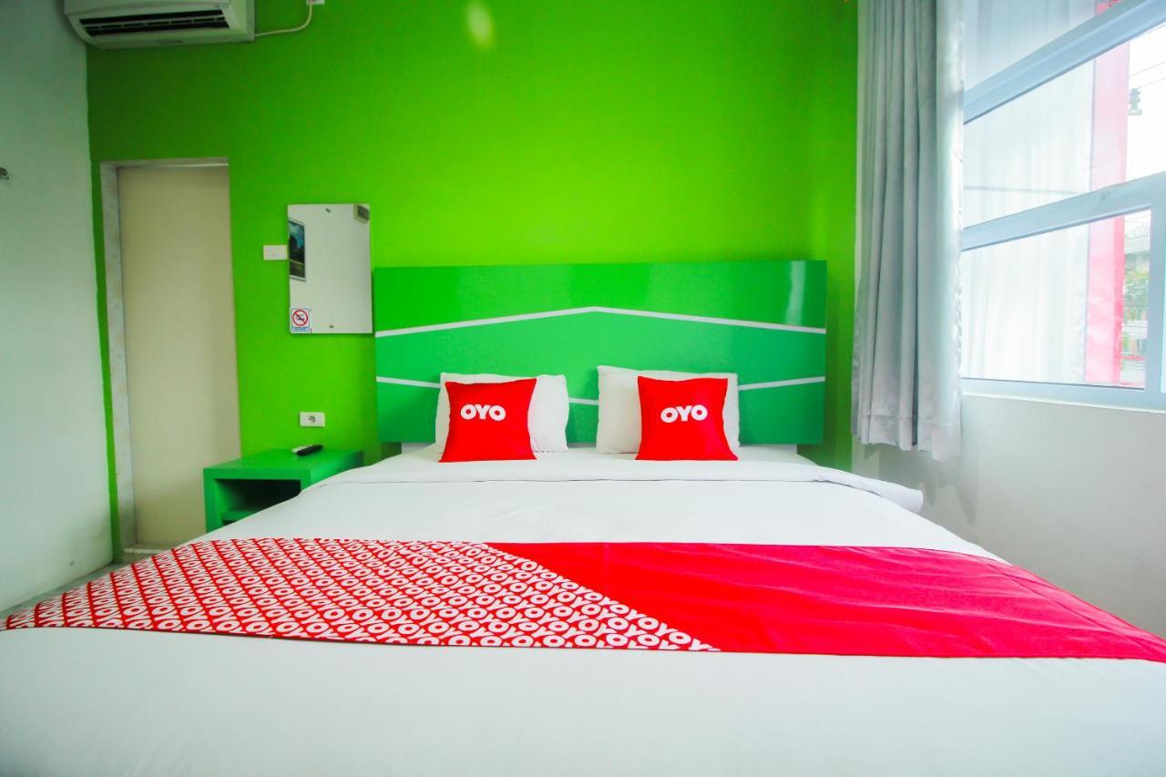 Oyo 1825 Marcopolo Homestay Pekanbaru Zewnętrze zdjęcie