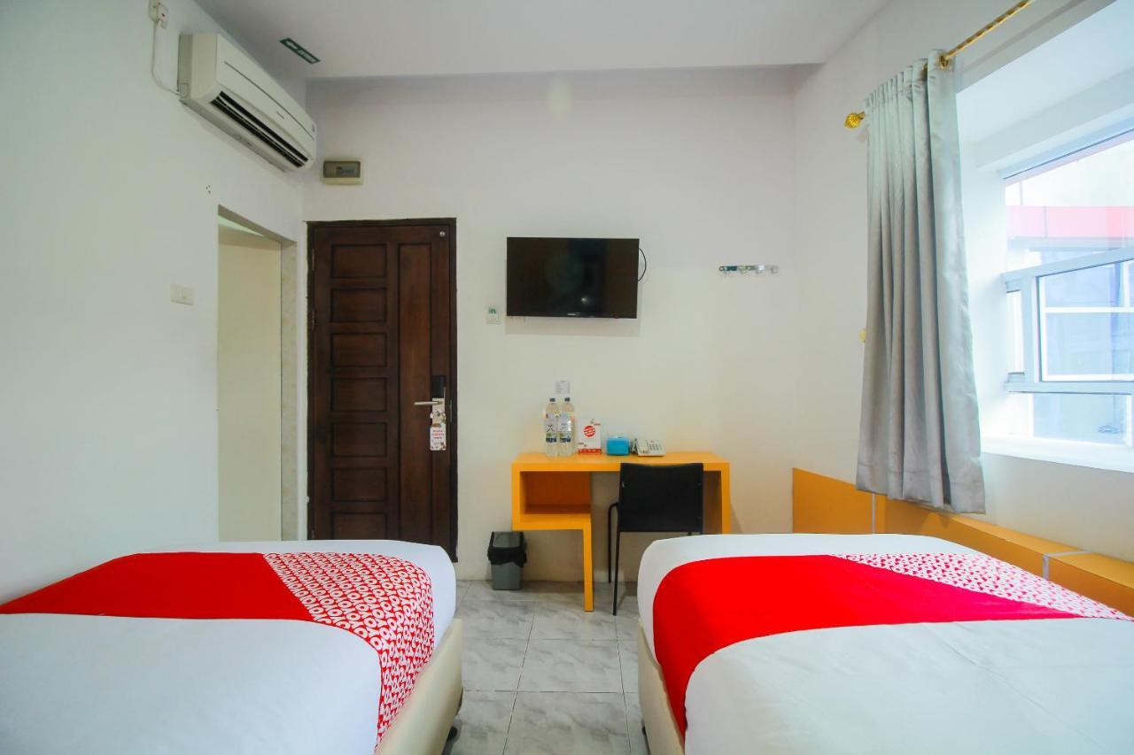 Oyo 1825 Marcopolo Homestay Pekanbaru Zewnętrze zdjęcie