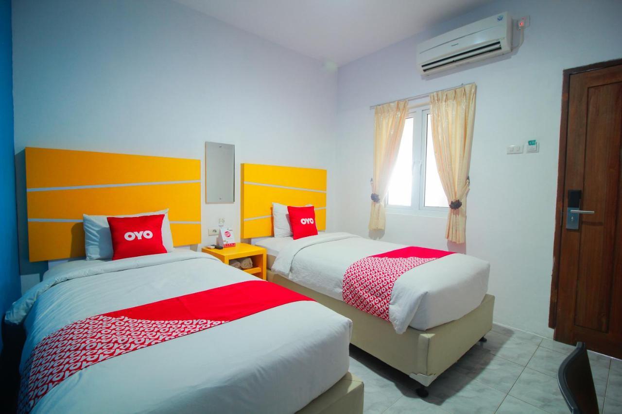 Oyo 1825 Marcopolo Homestay Pekanbaru Zewnętrze zdjęcie